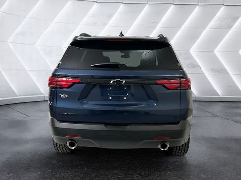 Used 2022 Chevrolet Traverse LT FWD image 5