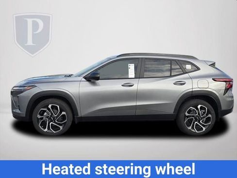 New 2026 Chevrolet Trax RS w/ Driver Confidence Package FWD image 11