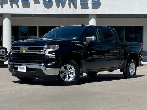 Used 2025 Chevrolet Silverado 1500 LT image 1