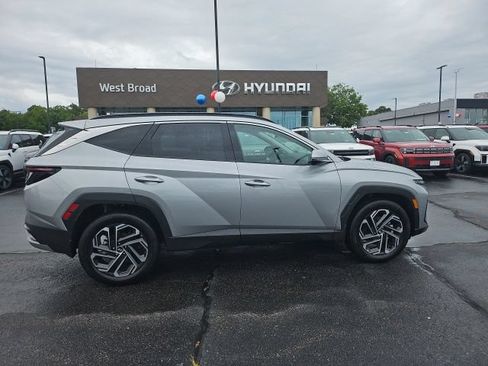 Used 2025 Hyundai Tucson Limited AWD/4WD image 1