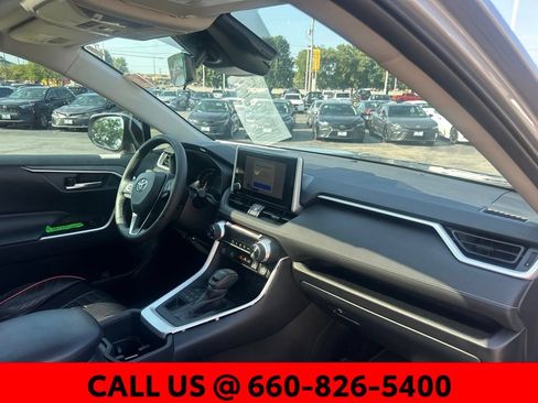 Certified 2025 Toyota RAV4 XLE w/ Convenience Package AWD/4WD image 6