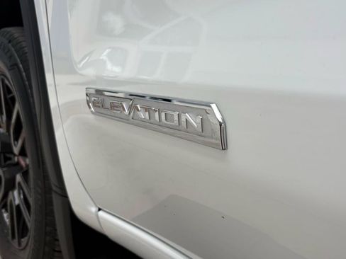 Used 2025 GMC Sierra 1500 Elevation AWD/4WD image 16