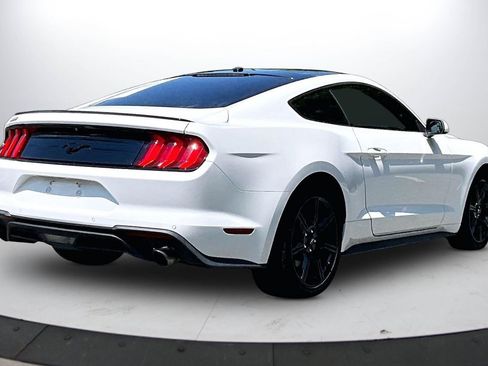 Used 2019 Ford Mustang Coupe w/ Equipment Group 101A RWD image 9