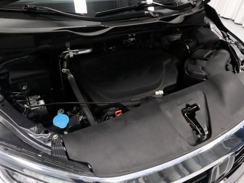 Used 2024 Honda Odyssey Touring image 16