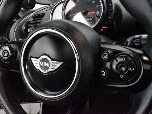 Used 2017 MINI Cooper Clubman ALL4 w/ Premium Package AWD/4WD image 11