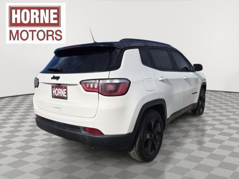 Used 2019 Jeep Compass Altitude image 11