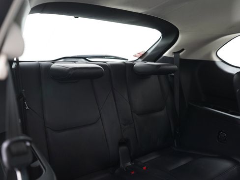 Used 2023 MAZDA CX-9 Touring image 11