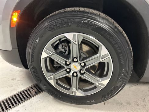 Used 2024 Chevrolet Blazer LT w/ Convenience Package image 9