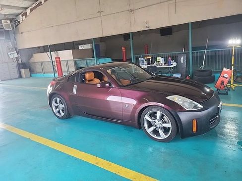 Used 2006 Nissan 350Z Coupe w/ (K96) Aerodynamics Pkg RWD image 5