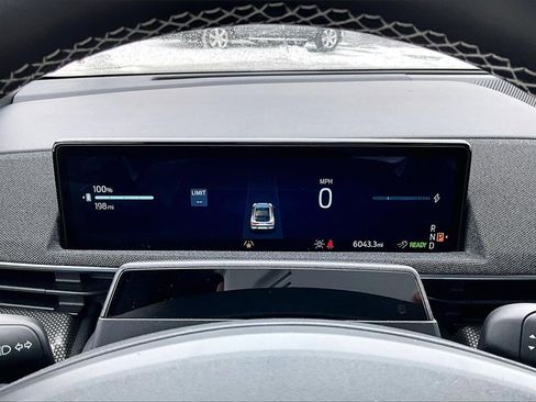 Used 2025 Ford Mustang Mach-E GT image 19