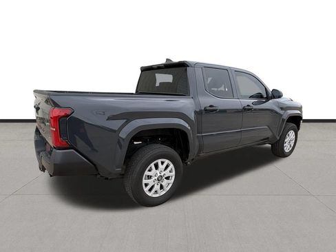 Used 2025 Toyota Tacoma SR RWD image 5