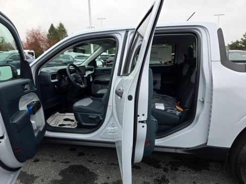 New 2026 Ford Maverick XLT image 10