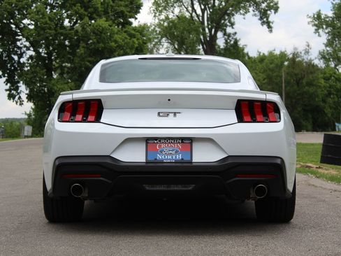 Used 2024 Ford Mustang GT Premium RWD image 7