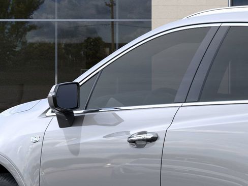 New 2025 Cadillac XT5 Premium Luxury w/ LPO, Floor Liner Package image 12