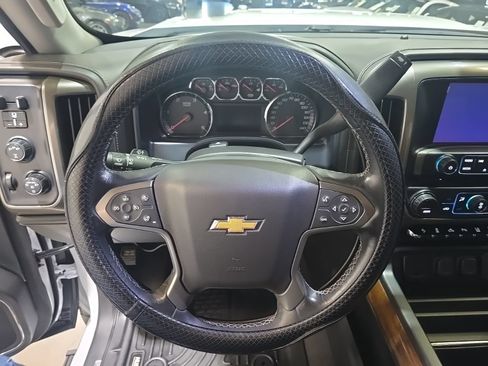 Used 2019 Chevrolet Silverado 2500 High Country w/ Duramax Plus Package AWD/4WD image 30