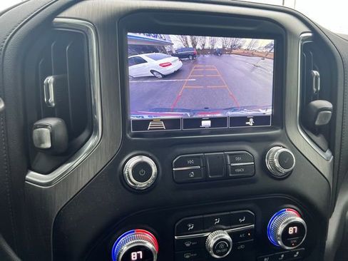 Used 2020 GMC Sierra 2500 Denali image 18