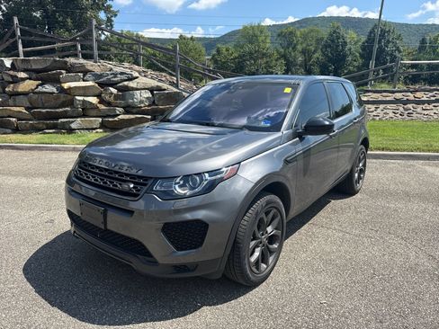 Used 2019 Land Rover Discovery Sport AWD/4WD image 1