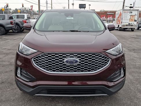 Certified 2023 Ford Edge SEL w/ Convenience Package image 2
