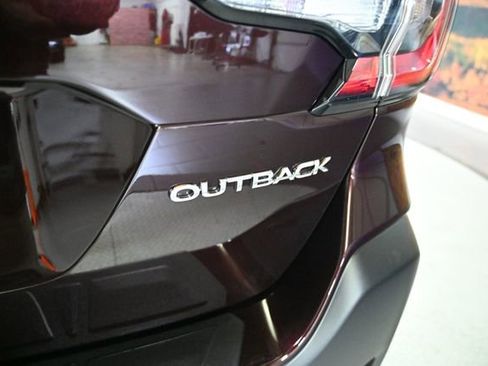 Used 2025 Subaru Outback Limited w/ Popular Package #2 image 16