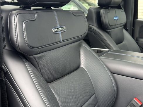 New 2025 Ford F250 Platinum w/ Tremor Off-Road Package image 13