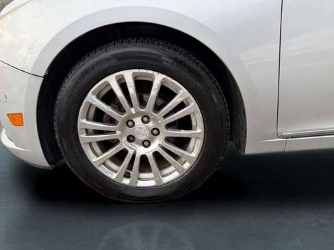 Used 2013 Chevrolet Cruze Eco image 26