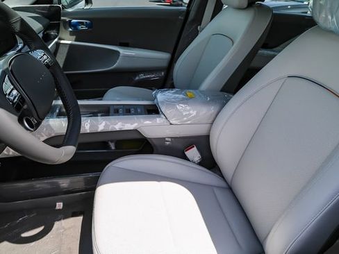 New 2025 Hyundai Ioniq 6 SEL image 17