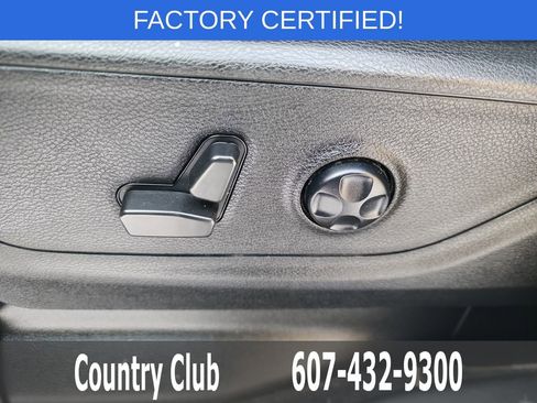 Used 2021 RAM 1500 Big Horn image 12