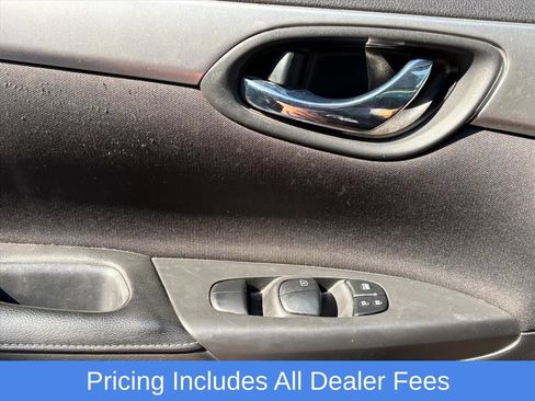 Used 2019 Nissan Sentra S FWD image 11
