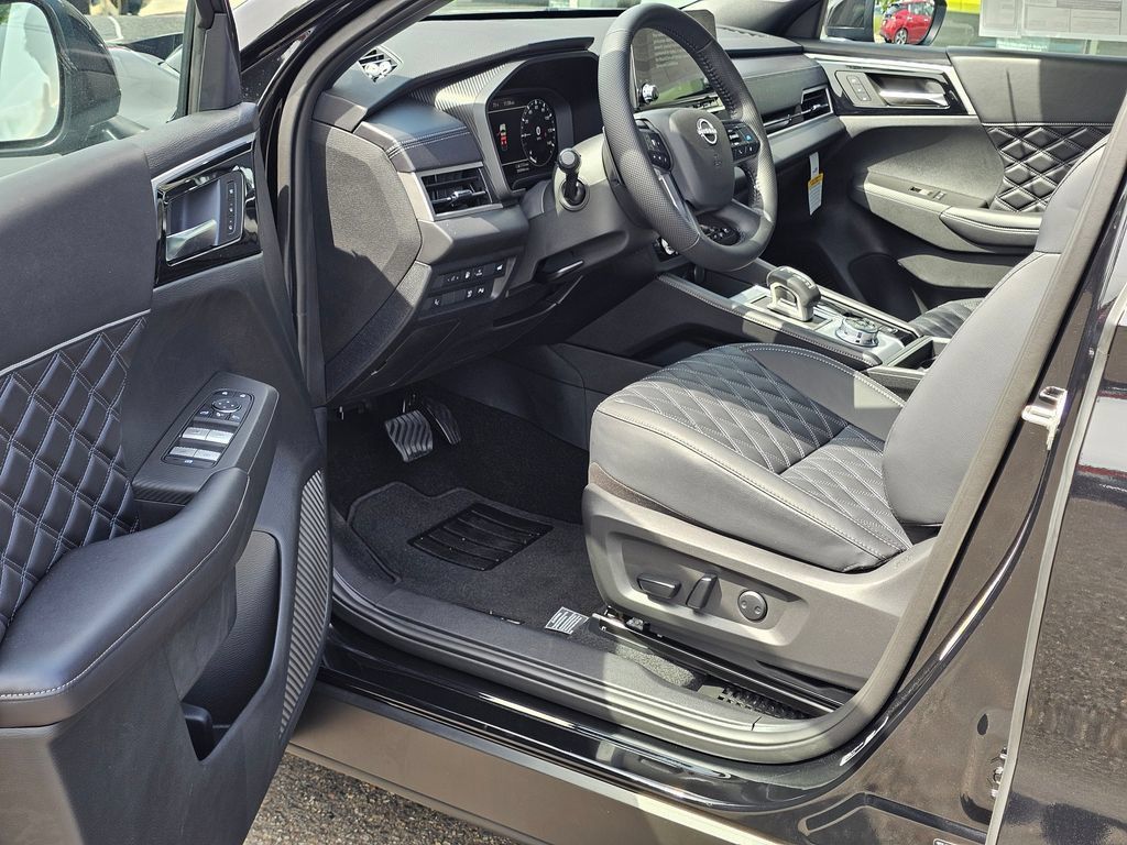 New 2026 Nissan Rogue Platinum AWD/4WD image 23
