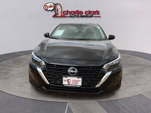 Used 2025 Nissan Sentra S FWD image 8