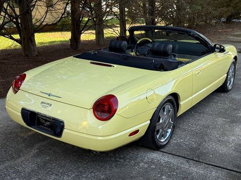 Used 2002 Ford Thunderbird image 42