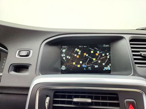 Used 2016 Volvo S60 T5 Premier w/ Convenience Package image 23