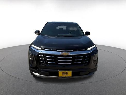Used 2025 Chevrolet Equinox LT FWD image 4