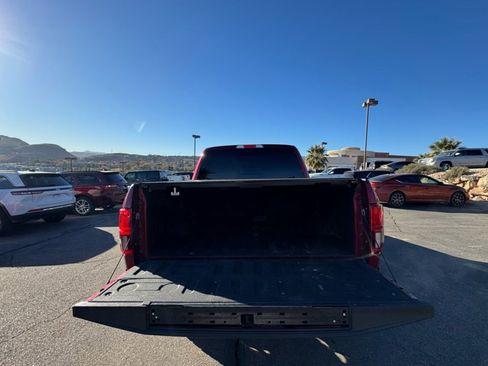 Used 2018 Ford F150 Lariat w/ Equipment Group 502A Luxury image 4
