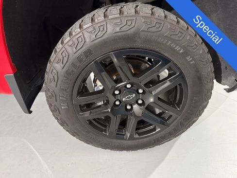 Used 2022 Chevrolet Silverado 1500 LT Trail Boss w/ Bed Protection Package image 14