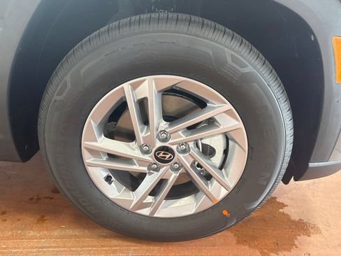 New 2026 Hyundai Tucson SE FWD image 11