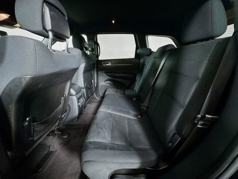 Used 2017 Jeep Grand Cherokee Laredo w/ Quick Order Package 2BE image 26