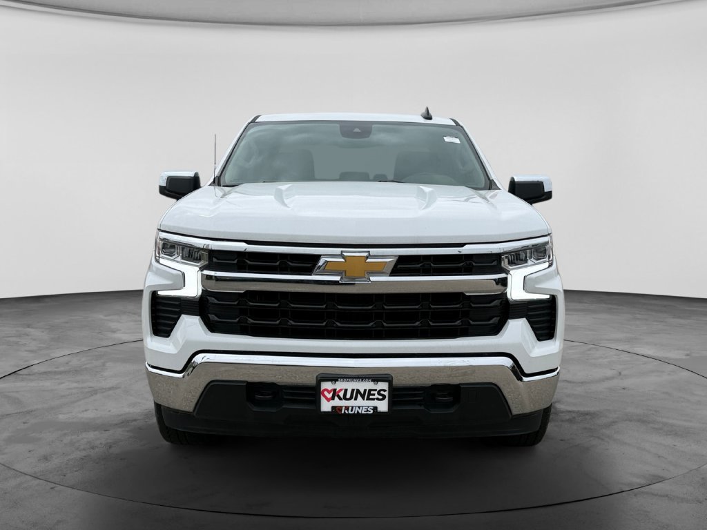 Used 2025 Chevrolet Silverado 1500 LT w/ Work Truck Package AWD/4WD image 4