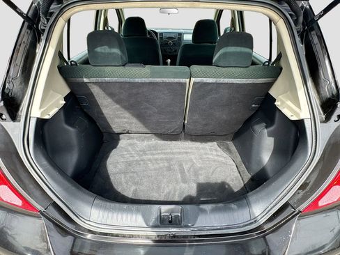 Used 2012 Nissan Versa 1.8 S w/ Plus Pkg image 29