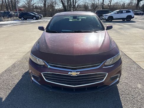 Used 2016 Chevrolet Malibu LT image 2
