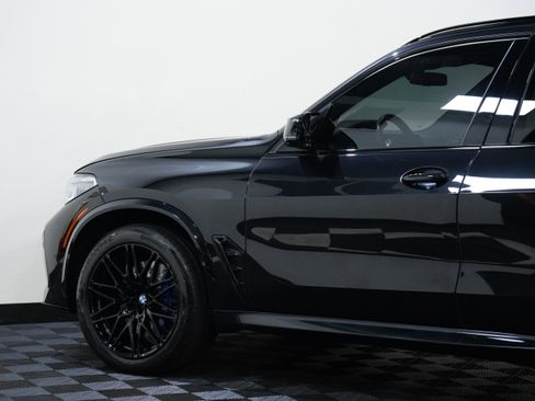 Used 2020 BMW X5 M Competition w/ Executive Package AWD/4WD image 19