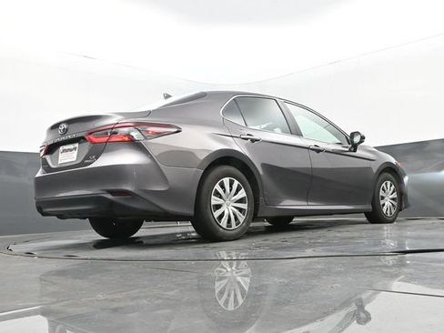 Used 2024 Toyota Camry LE FWD image 11