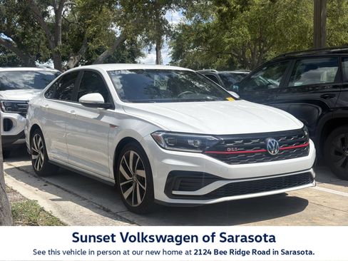 Used 2019 Volkswagen Jetta GLI FWD image 1