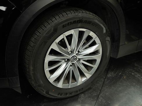 Used 2024 MAZDA CX-90 3.3 Turbo w/ Preferred Plus AWD/4WD image 4