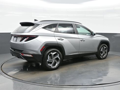 Used 2023 Hyundai Tucson SEL w/ Convenience Package AWD/4WD image 6