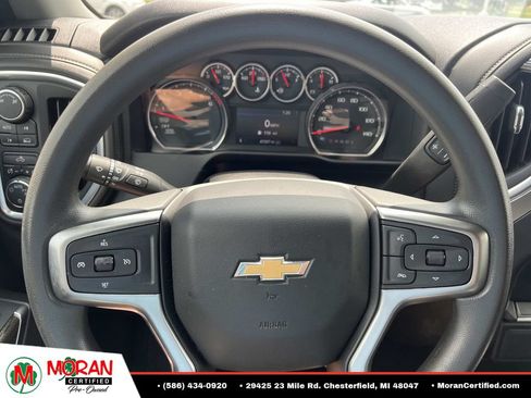 Used 2019 Chevrolet Silverado 1500 LT AWD/4WD image 18