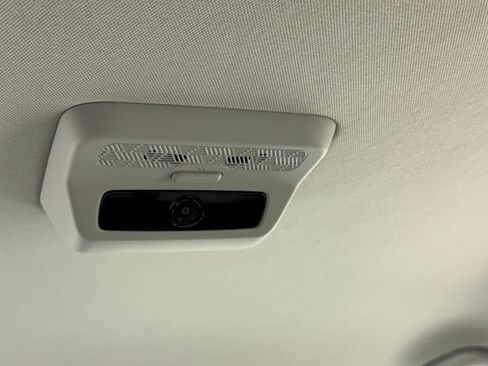 New 2026 Kia Carnival EX FWD image 42