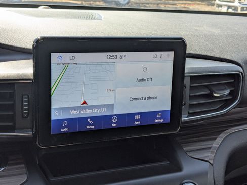 Used 2020 Ford Explorer Limited image 24