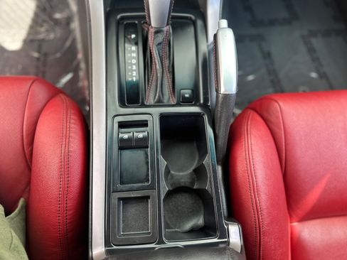 Used 2004 Pontiac GTO RWD image 32
