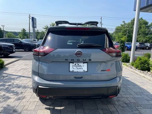 Used 2025 Nissan Rogue SV w/ Rock Creek Premium Package AWD/4WD image 5